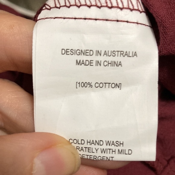 Women's Chic Burgundy Blouse - Picture 15 of 15